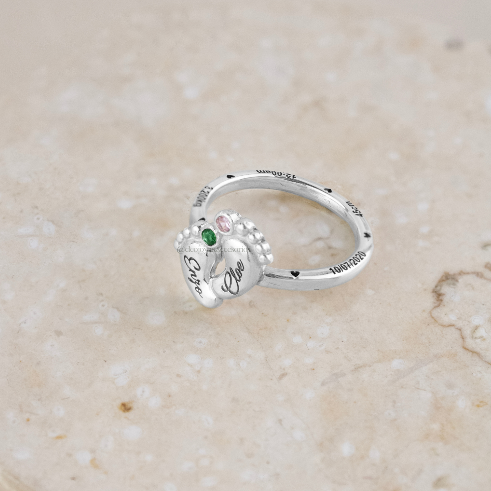 Anillo Piecitos Plata Grabado