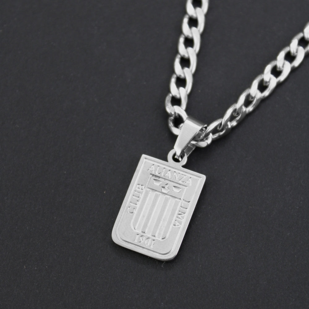 collar de escudo, collar de futbol, collar de hombre, collar de plata de hombre, collar de alianza lima, collar de equipo de futbol, collar de hombre de alianza lima