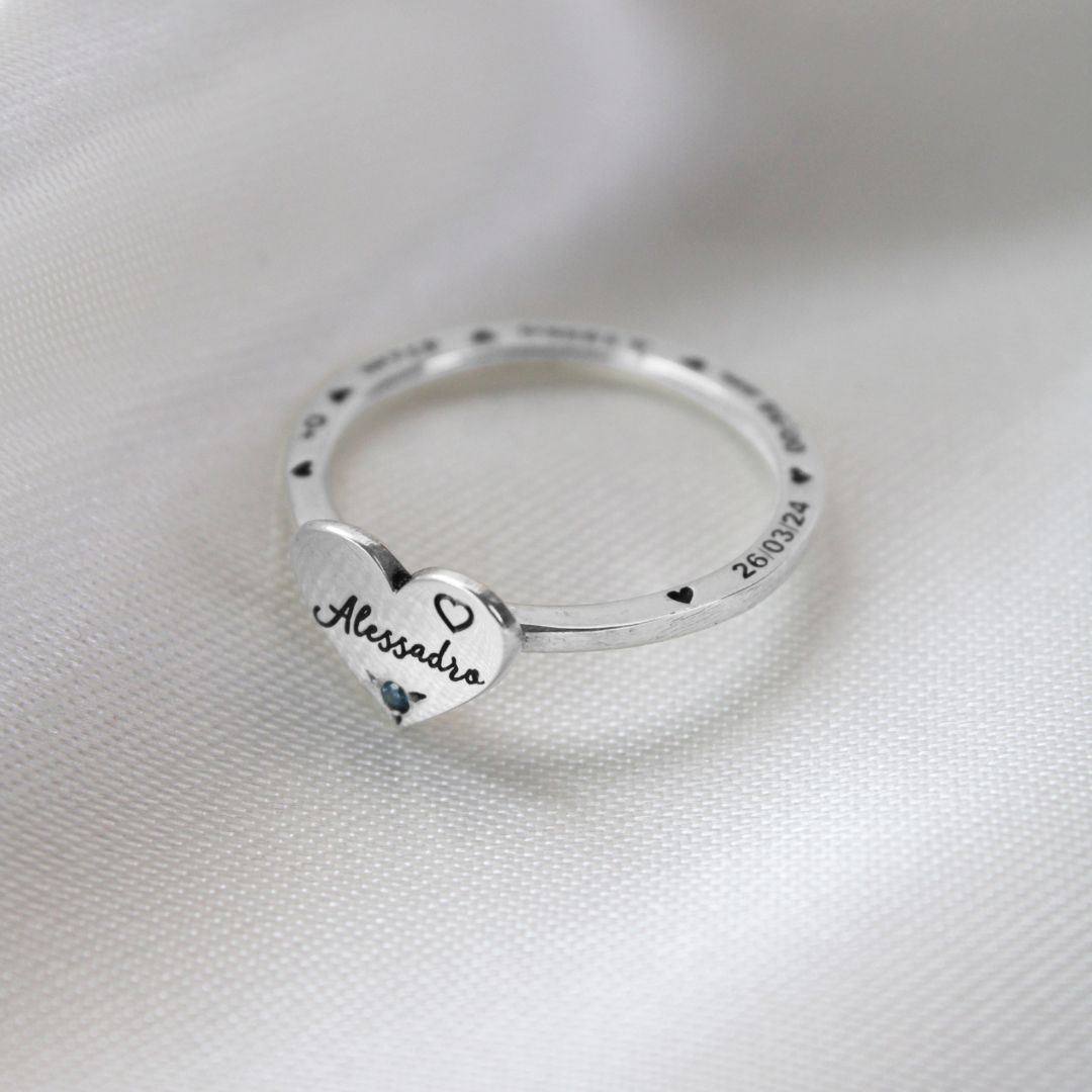 anillo de nacimiento, anillo para mama, anillo con nombre, anillo plateado, anillo con informacion de bebe, anillo piedra de nacimiento