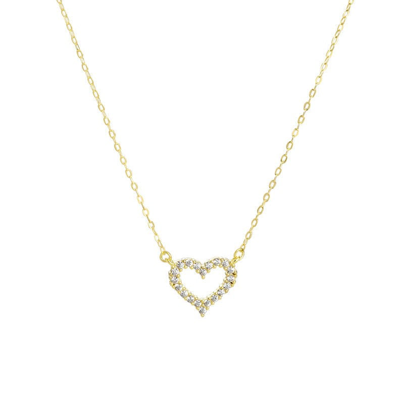 collar de corazon, collar dorado de corazon con piedras, collar con dije de corazon, collar dorado