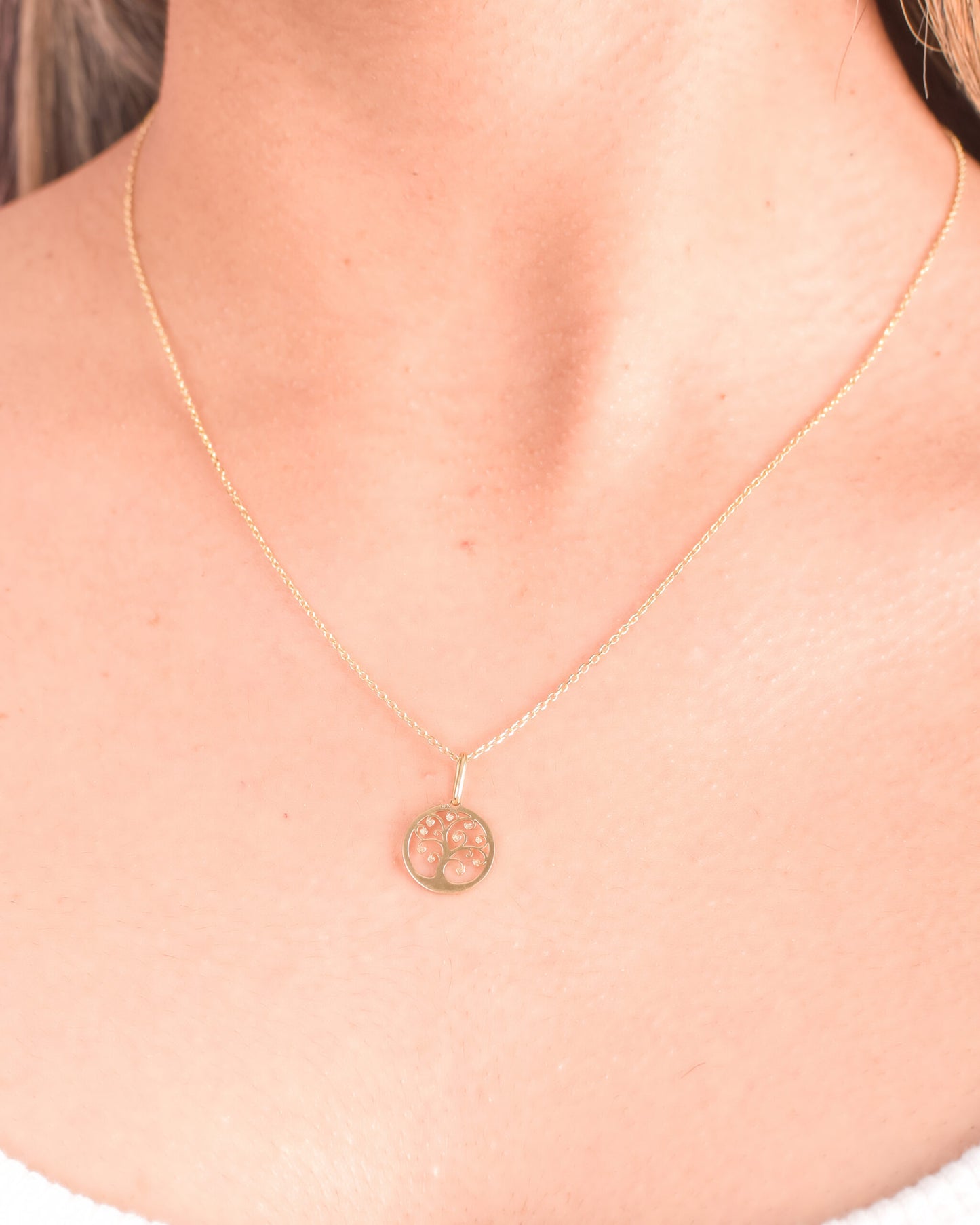 Dije Arbol Oro 18k