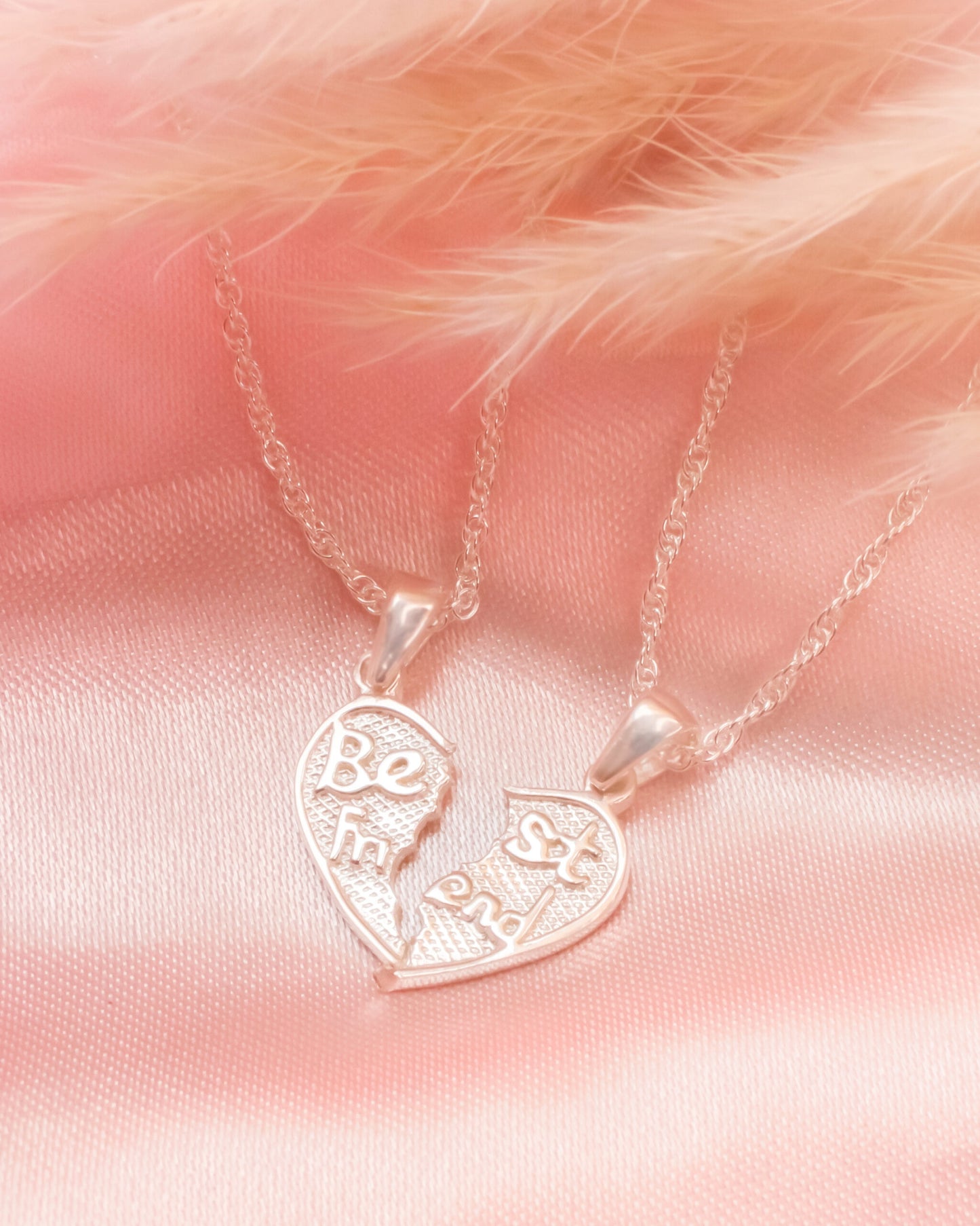 collar de amigas, collar para besties, collar de corazon partido, collar de plata para amigos, collar plateado para amigas