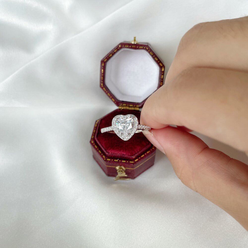 anillo de promesa, anillo de piedra corazon, anillo de corazon, anillo grande, anillo de plata,anillo plateado, anillo con piedras, anillo de compromiso, anillo de promesa