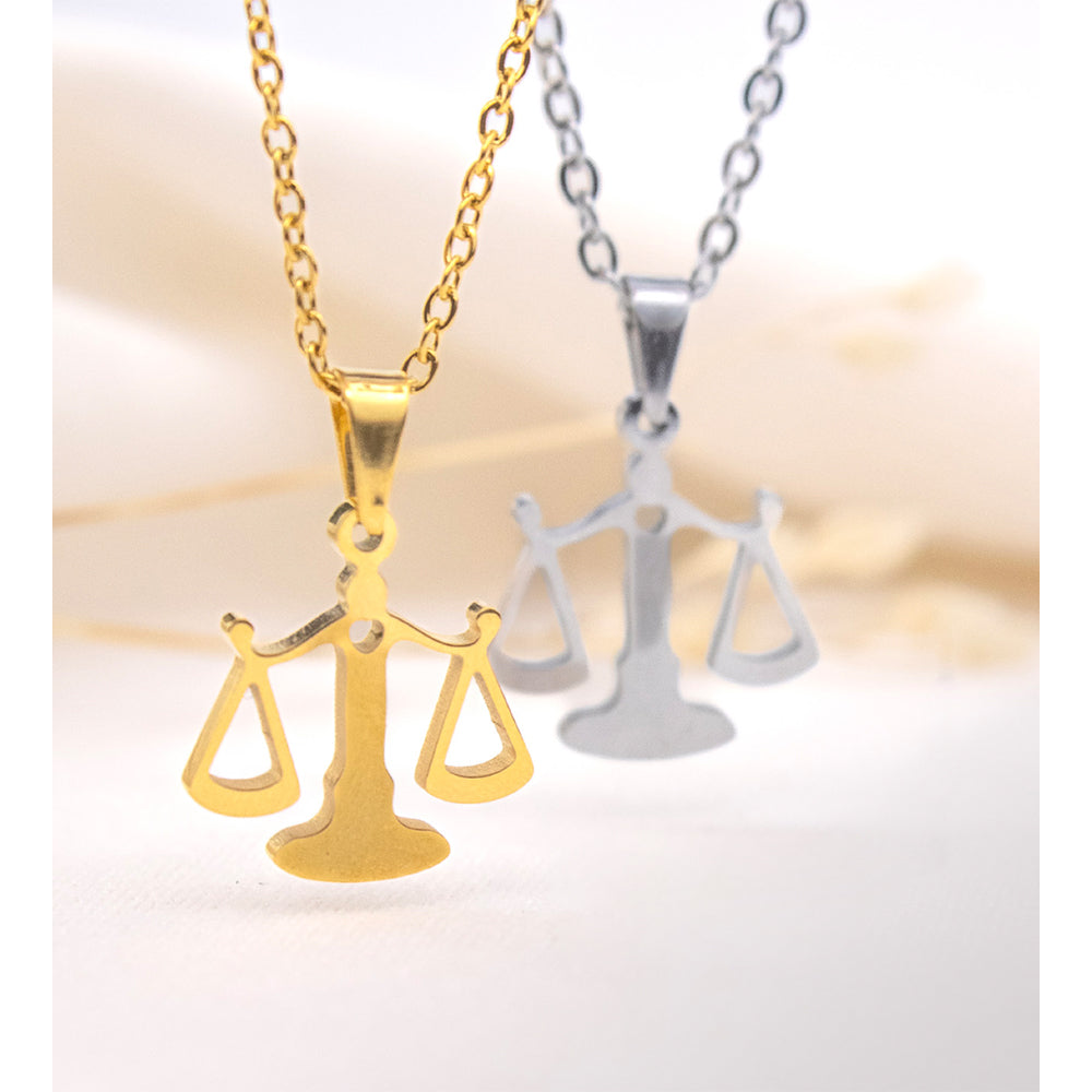 Collar Abogada