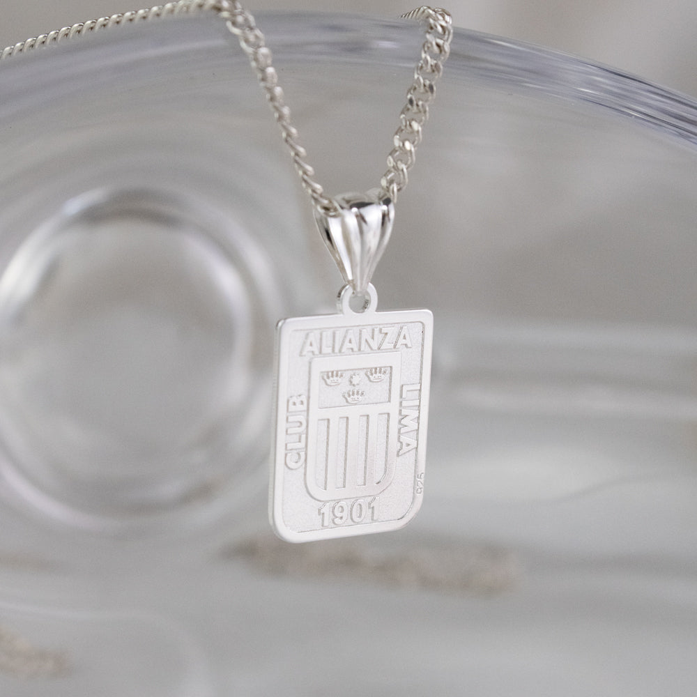 Collar Alianza Lima Escudo Plateado Plata