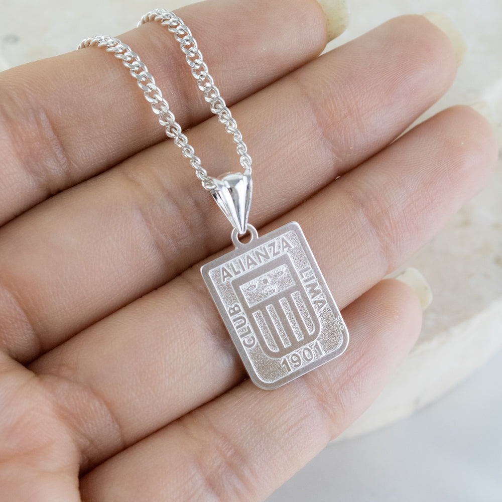 Collar Alianza Lima Escudo Plateado Plata