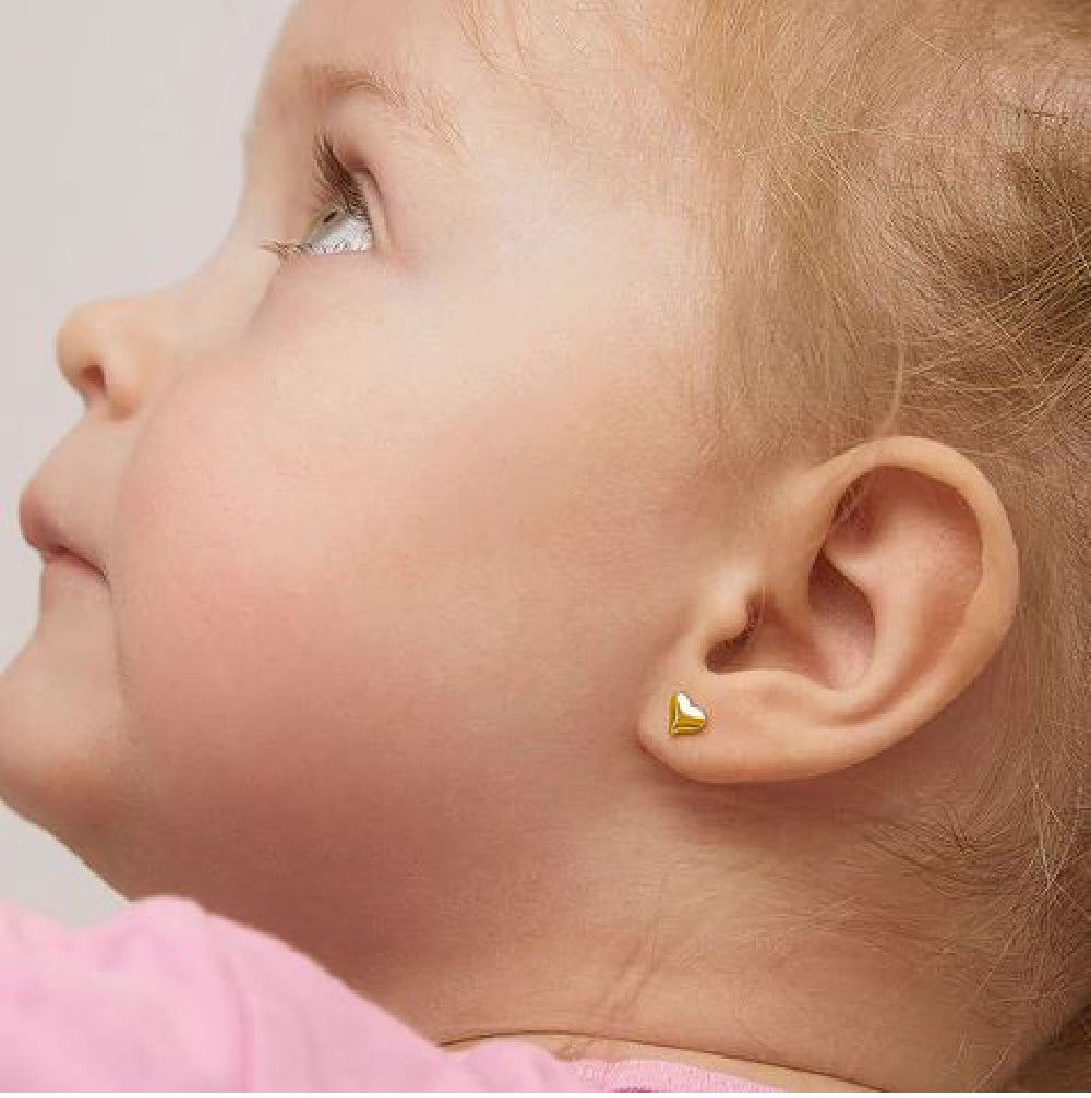 Arete Abridor Corazón Oro 18k