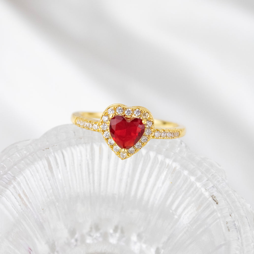 Anillo Corazón Divine Rojo Regulable Acero Dorado