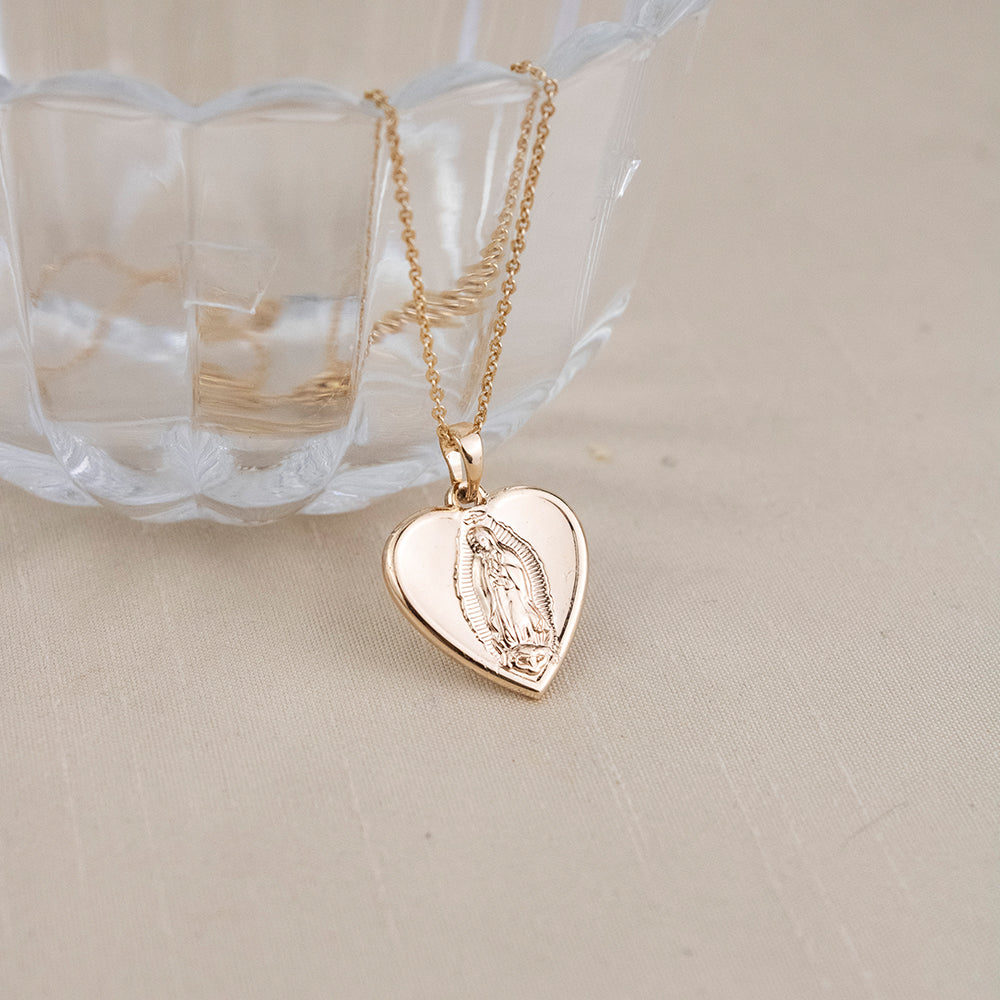 Collar Virgen de Guadalupe Rose