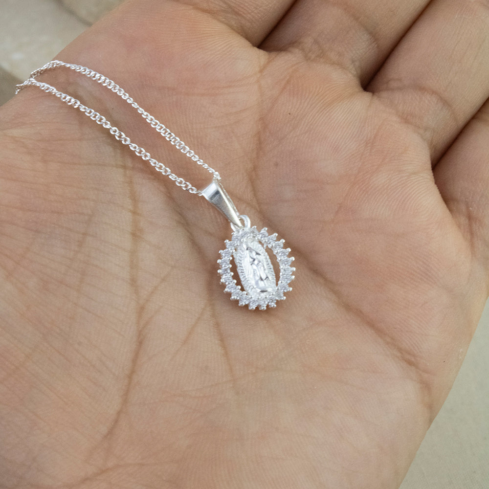 Collar Virgen Guadalupe Brillos Plata