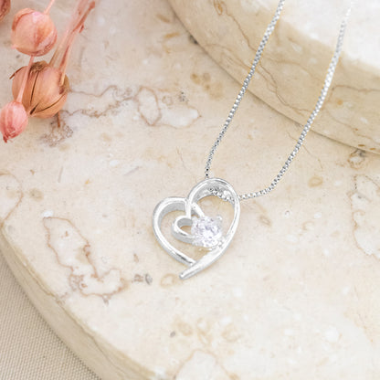 Collar de dije corazón  colgante y piedra plateado plata