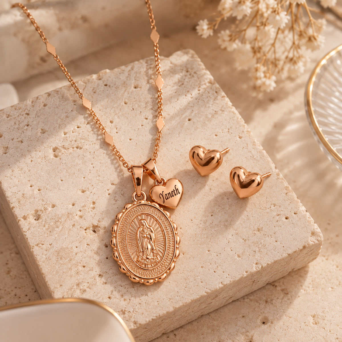 Set  Virgen  Guadalupe Oval Grabado Rose