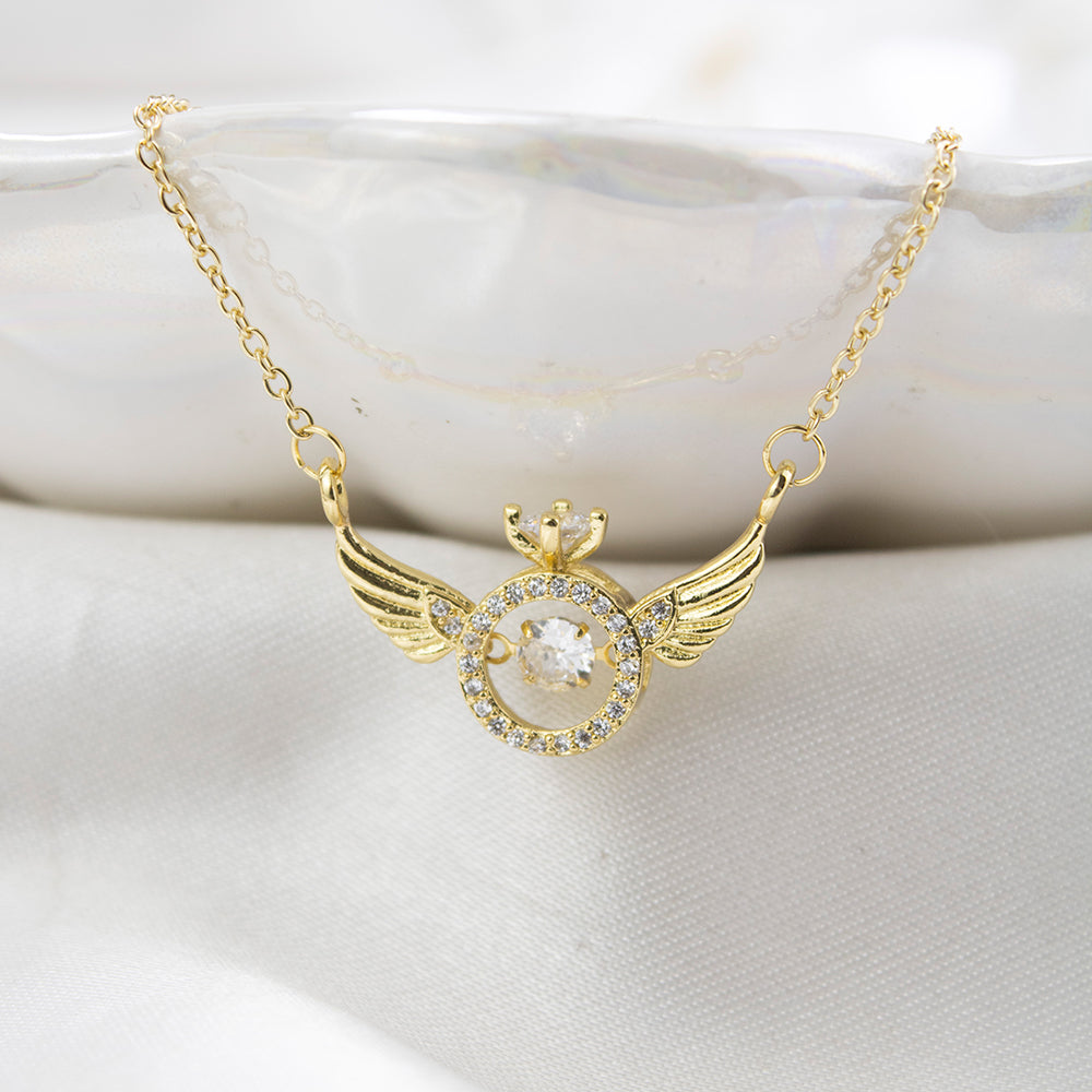 Collar Alas Diamantado Dorado