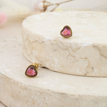Aretes Corazón Rubi Dorado Acero