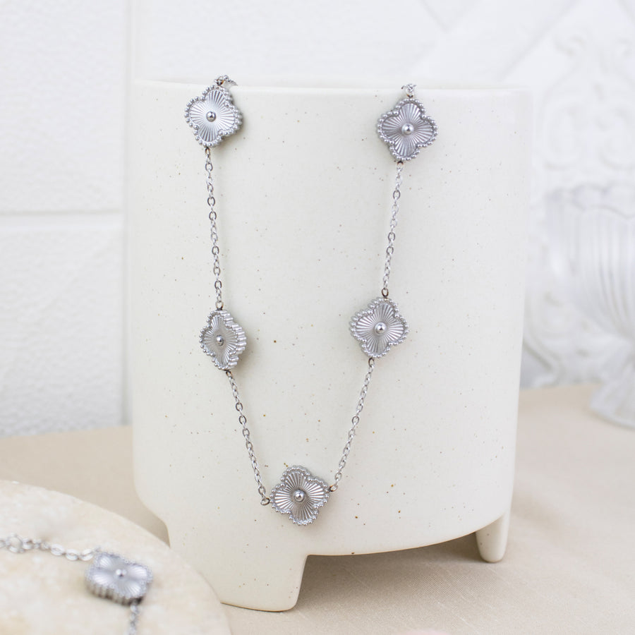 Collar 5 Treboles Plateado