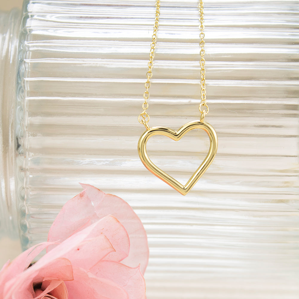 Collar Corazón Lineal Dorado