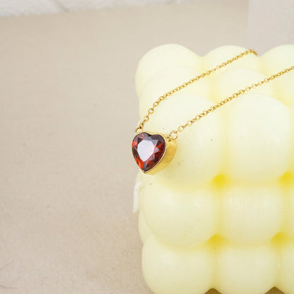 Collar Corazón Rubi Dorado Acero