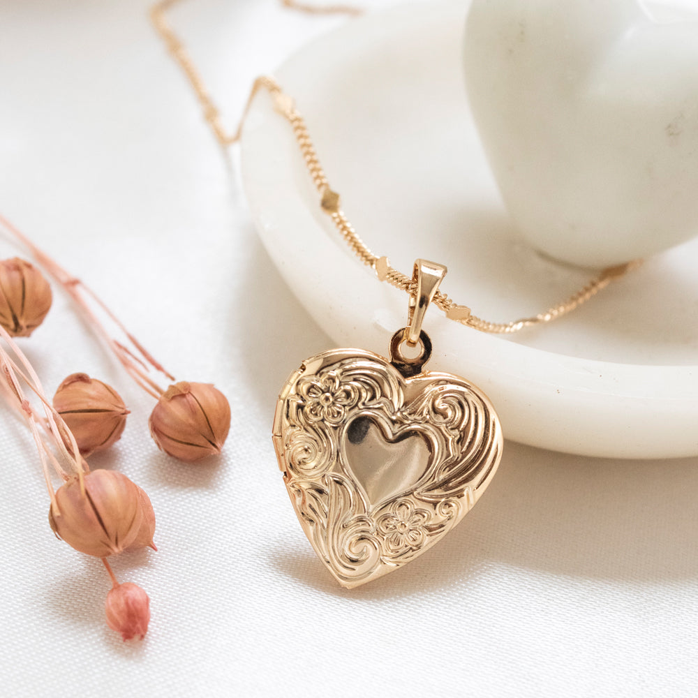 Collar Relicario Corazón Ondas Dorado Rose