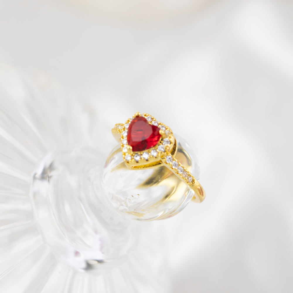Anillo Corazón Divine Rojo Regulable Acero Dorado