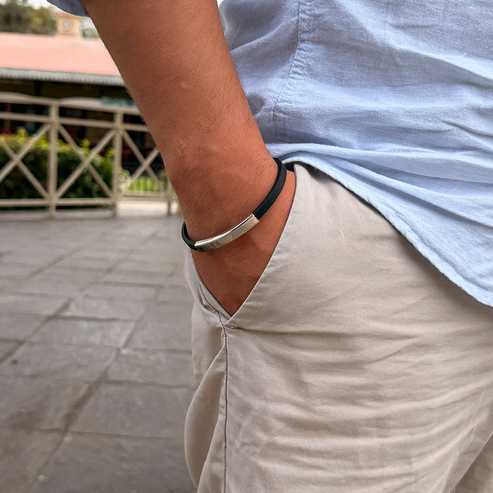 Esclava Cuerina Delgada  Hombre