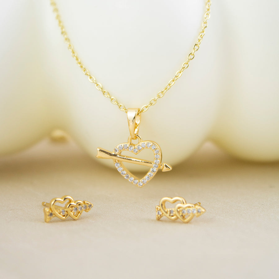 Set Corazón Flechado Dorado Acero