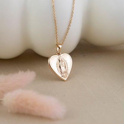 Collar Virgen de Guadalupe Rose