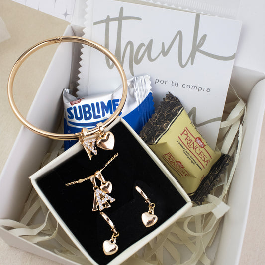 Box Premium 3 piezas: Set Inicial (Collar + Pulsera + Aretes)