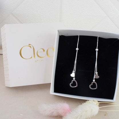 Aretes Largo Pasante Corazones Plata