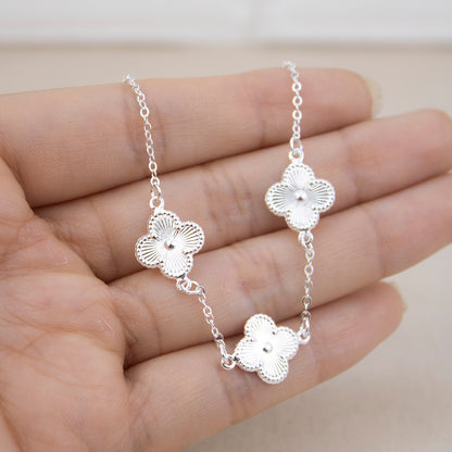 Collar 3 Treboles Plateado