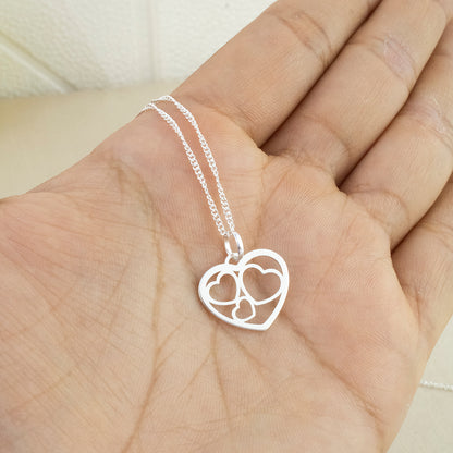 Collar Corazones Calados Plata